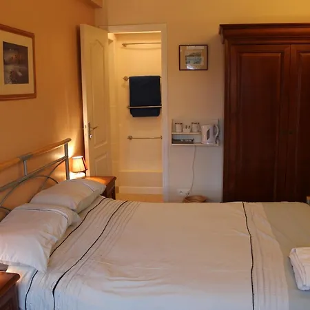 Maison Theresa Bourth