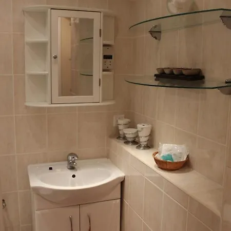 Maison Theresa 4* Bourth